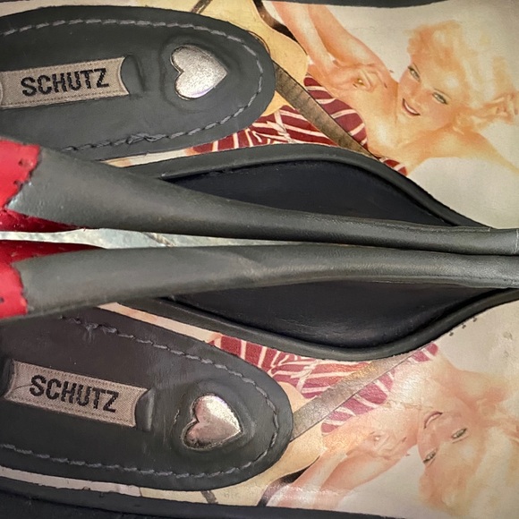 SCHUTZ Perforated Leather Peep Toe Pump - Picture 4 of 6